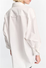 Afbeelding in Gallery-weergave laden, Dorothee Schumacher Oversized Poplin White Shirt