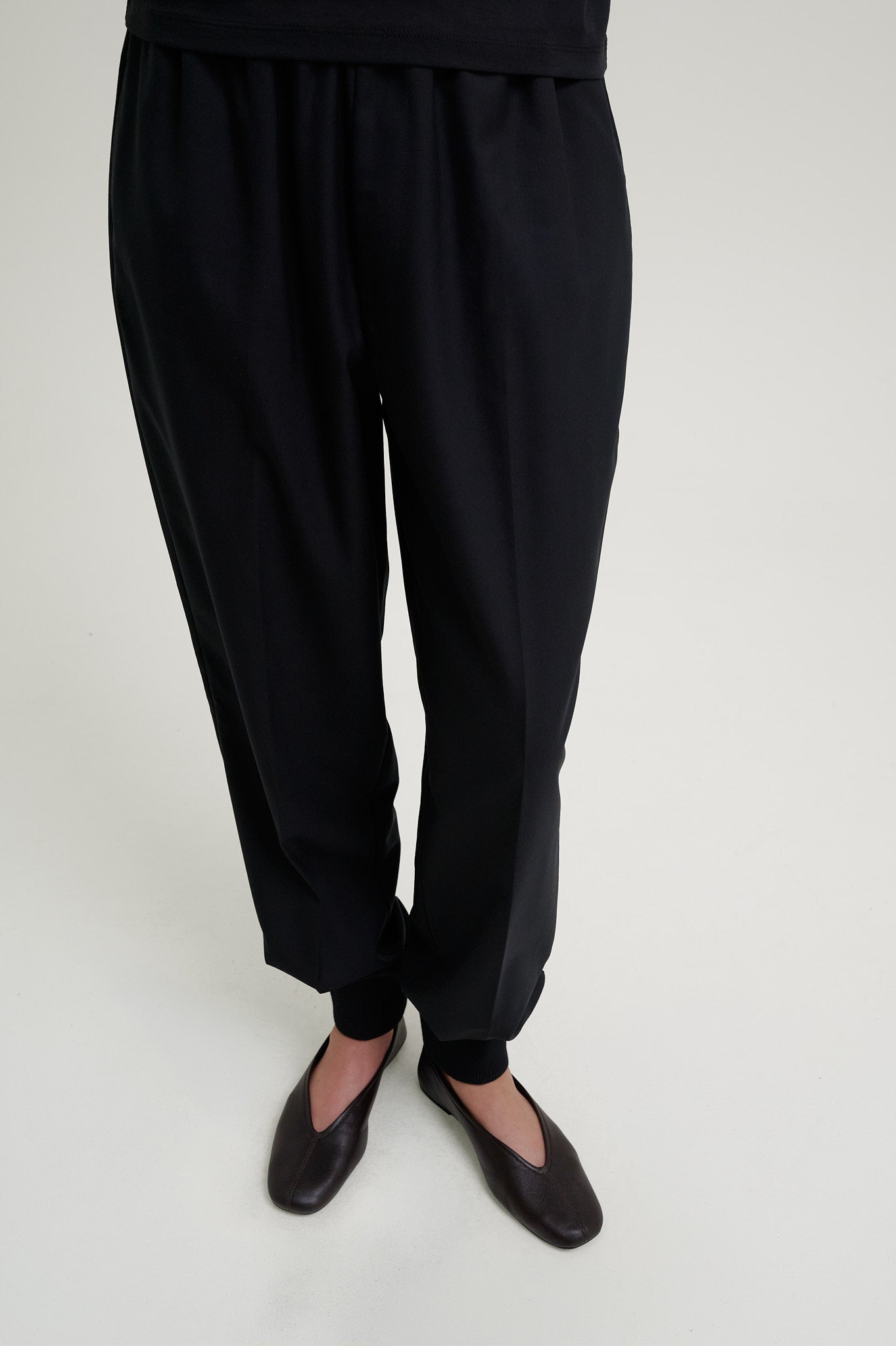 Herman | Jogger Black