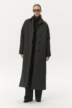 Afbeelding in Gallery-weergave laden, Welter Shelter | Long Coat Faded Coffee