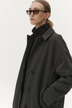 Afbeelding in Gallery-weergave laden, Welter Shelter | Long Coat Faded Coffee