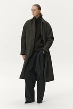 Afbeelding in Gallery-weergave laden, Welter Shelter | Coat Janice B Dark Moss