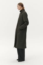Afbeelding in Gallery-weergave laden, Welter Shelter | Coat Janice B Dark Moss