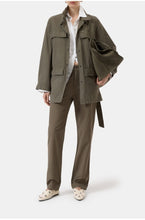 Afbeelding in Gallery-weergave laden, Closed | Parka