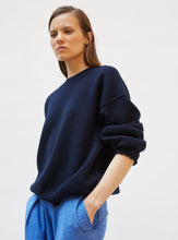 Afbeelding in Gallery-weergave laden, Molli | Dump Sweater Navy