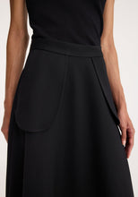 Afbeelding in Gallery-weergave laden, Róhe Pocket Skirt Black