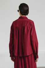 Afbeelding in Gallery-weergave laden, Pomandère | Silk Shirt Red