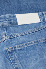 Afbeelding in Gallery-weergave laden, Closed | Nikka Jeans Blue