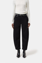 Afbeelding in Gallery-weergave laden, Closed | Jazzie Black