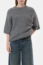 Afbeelding in Gallery-weergave laden, Closed | Short-Sleeve Knit
