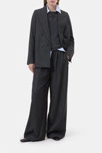 Afbeelding in Gallery-weergave laden, Closed | Flannel Blazer