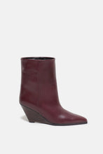 Afbeelding in Gallery-weergave laden, Closed Boots