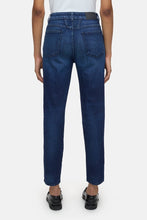 Afbeelding in Gallery-weergave laden, Closed | Pedal Pusher Jeans