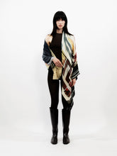 Afbeelding in Gallery-weergave laden, Talking Walls | Ava Forever