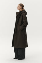 Afbeelding in Gallery-weergave laden, Welter Shelter | Roomy Long Tube Chestnut Jas