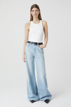 Afbeelding in Gallery-weergave laden, Closed Rib Jersey Tanktop Ivory