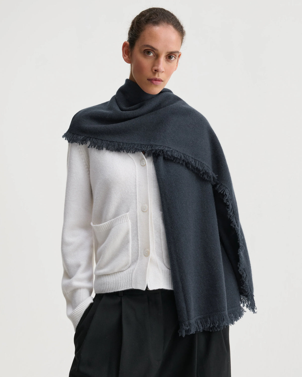 Nonchi | Cashmere Scarf Dusk Grey