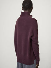 Afbeelding in Gallery-weergave laden, Lisa Yang | Heidi Sweater Mahogany
