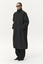 Afbeelding in Gallery-weergave laden, Welter Shelter | Long Coat Crincle
