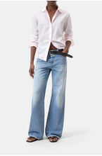 Afbeelding in Gallery-weergave laden, Closed | Classic Shirt Pink
