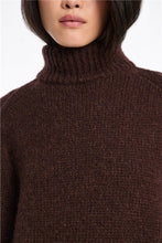 Afbeelding in Gallery-weergave laden, Dorothee Schumacher | Knit Dark Brown
