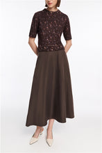 Afbeelding in Gallery-weergave laden, Dorothee Schumacher | Nylon Skirt Dark Brown
