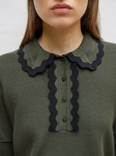Afbeelding in Gallery-weergave laden, Molli | Duchesse Knit Khaki
