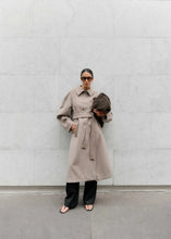 Afbeelding in Gallery-weergave laden, Club L&#39;Avenir | Amo Teddy Bag Fudge
