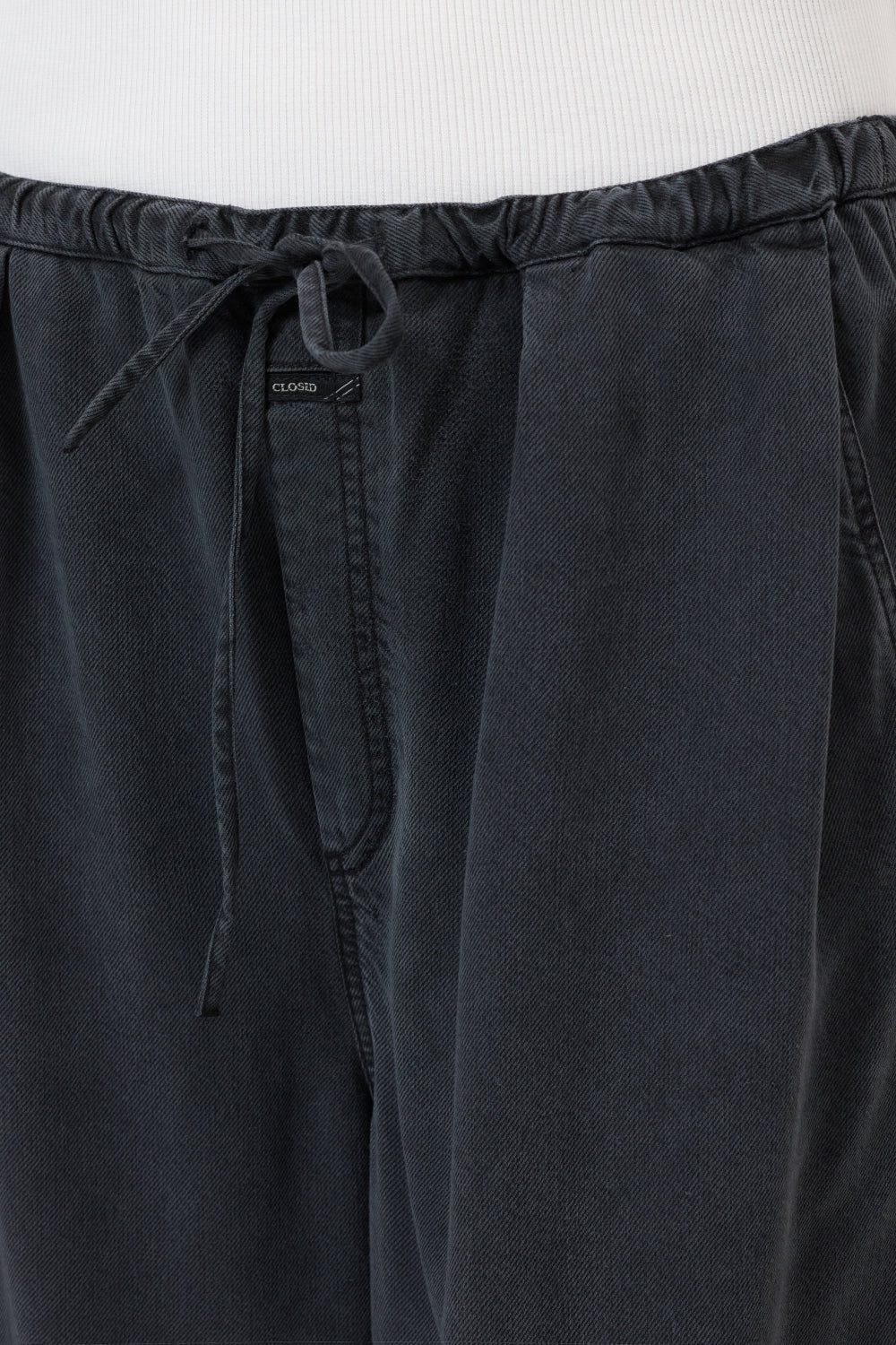 Closed | Pants Wynston