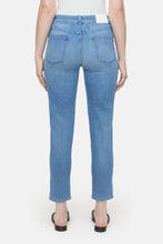Afbeelding in Gallery-weergave laden, Closed | Pedal Pusher Mid Blue
