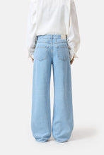 Afbeelding in Gallery-weergave laden, Closed | Nikka Jeans
