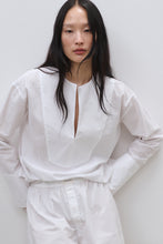 Afbeelding in Gallery-weergave laden, Closed | Blouse White
