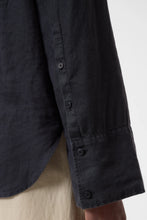 Afbeelding in Gallery-weergave laden, Closed | Linnen Blouse Black
