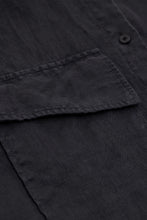Afbeelding in Gallery-weergave laden, Closed | Linnen Blouse Black
