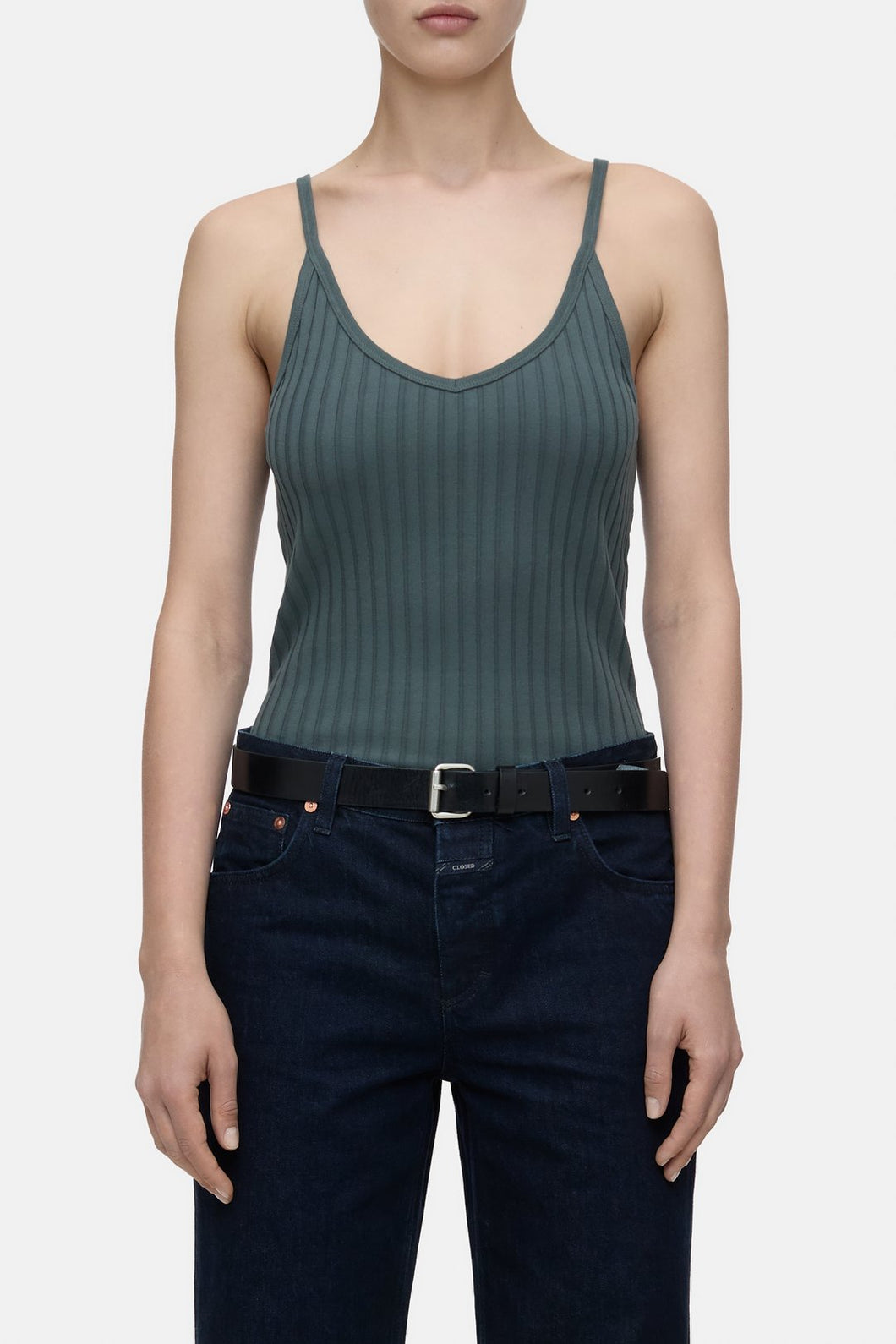 Closes Cotton Top