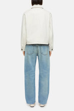 Afbeelding in Gallery-weergave laden, Closed Jacket
