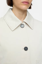 Afbeelding in Gallery-weergave laden, Closed Jacket

