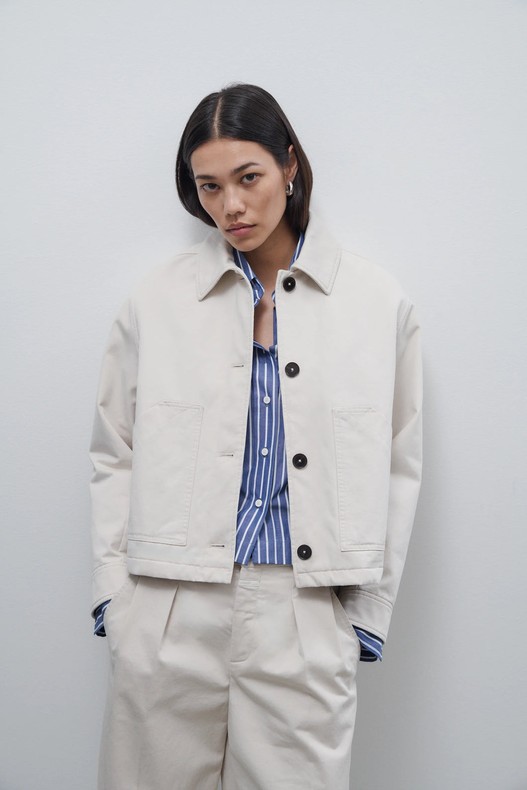 Closed Jacket