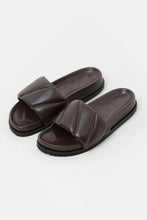 Afbeelding in Gallery-weergave laden, Closed | Lederen Slipper
