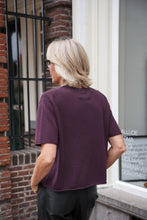 Afbeelding in Gallery-weergave laden, Lisa Yang | Cila T-Shirt
