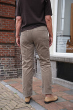 Afbeelding in Gallery-weergave laden, Closed | Pants Corduroy
