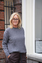 Afbeelding in Gallery-weergave laden, Lisa Yang | Martinia Sweater
