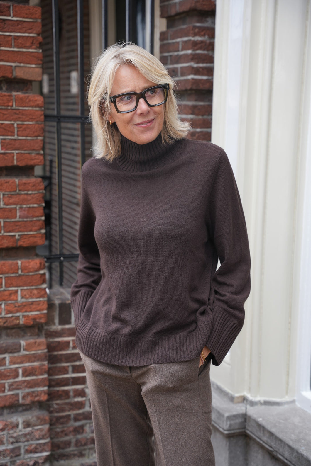 Allude | Knit Dark Brown