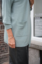 Afbeelding in Gallery-weergave laden, allude | Cardigan
