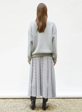 Afbeelding in Gallery-weergave laden, Molli | Dump Sweater Grey
