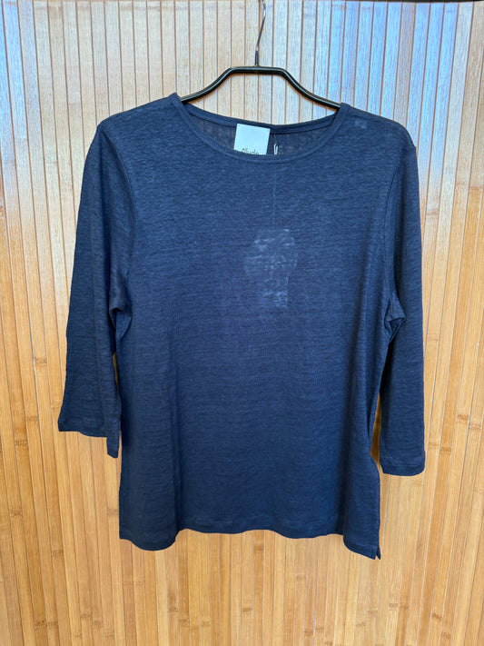 Allude | Top Dark Blue