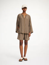 Afbeelding in Gallery-weergave laden, By Malene Birger Shirt Mabillon
