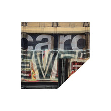Afbeelding in Gallery-weergave laden, Talking Walls | Ava Forever
