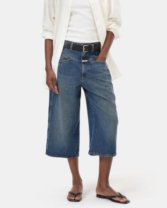 Closed | Baggy Shorts