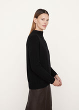 Afbeelding in Gallery-weergave laden, Vince Knit Boiled Cashmere Black &amp; Navy
