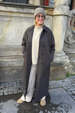 Afbeelding in Gallery-weergave laden, Welter Shelter | Long Coat Faded Coffee
